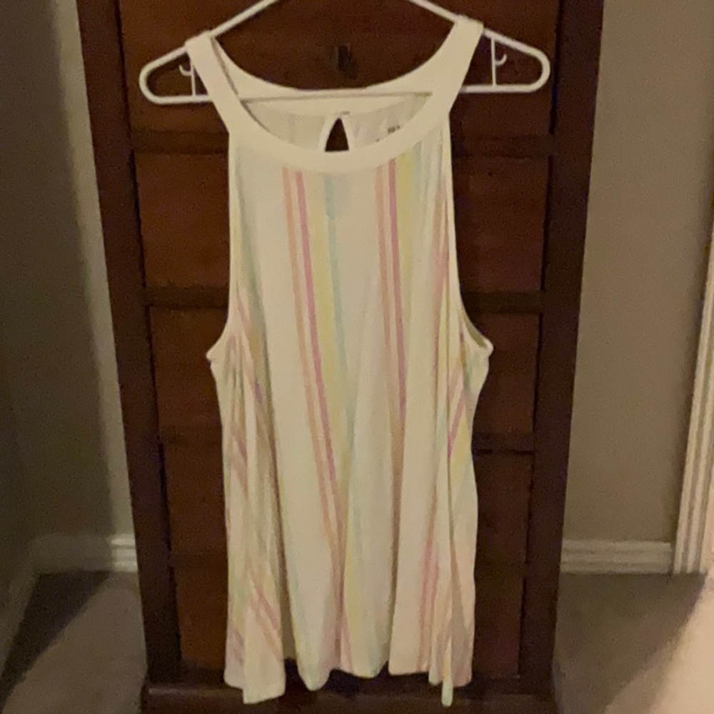 Torrid tank style top plus size 3
